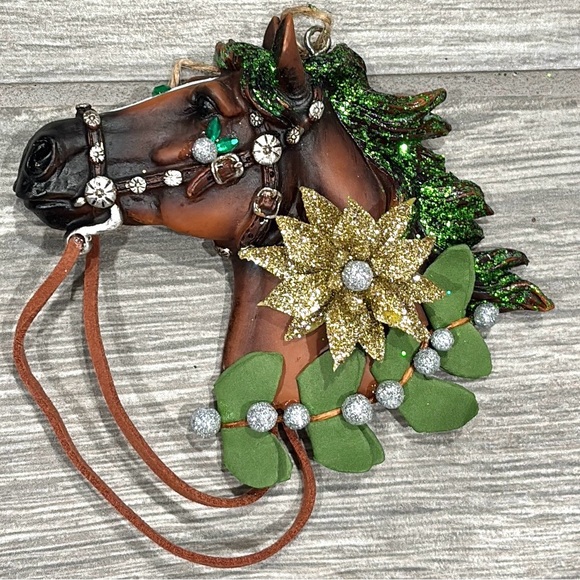 🎉HOST PICK!🎉Holiday Horses: “Wish” design. Decorated horse Christmas ornament - Picture 9 of 13